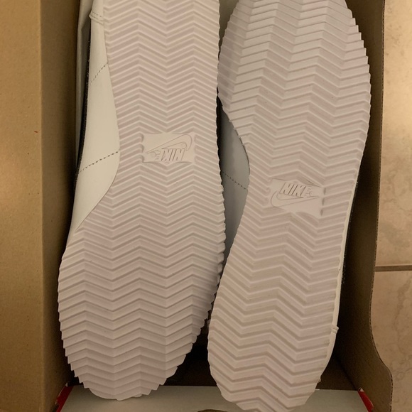 Nike White & Black Cortez Sneakers - Picture 4 of 5